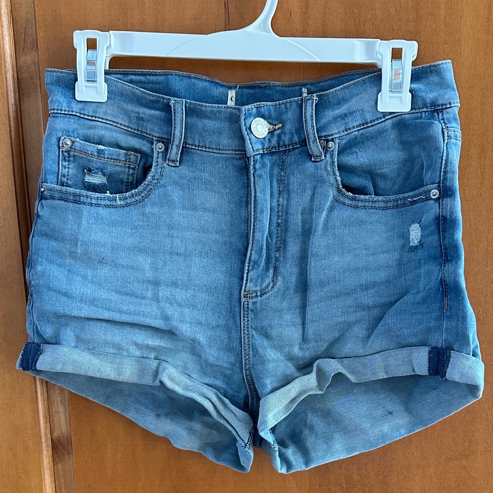 Garage Premium Retro High Waist Cuffed Denim Shorts Light Wash Blue Size 5 / 26